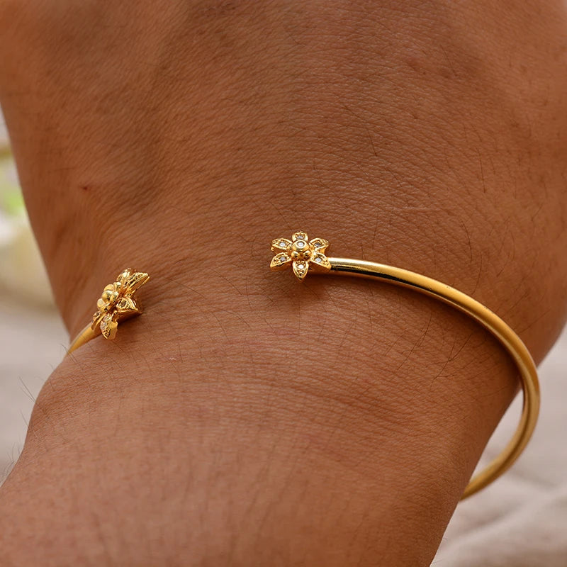 24K Gold Color Arabic Copper Bracelets for Women Men | Dubai Style Adjustable Openable Bangle | Hypoallergenic Unisex Fashion Je