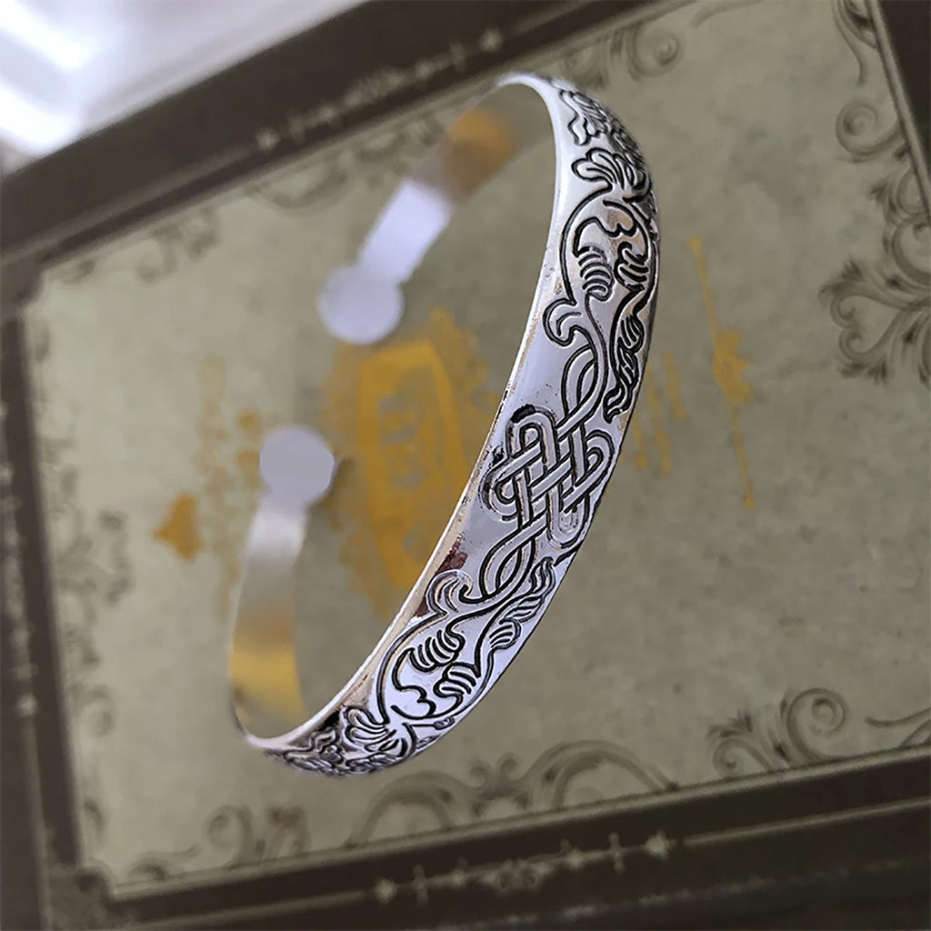 New Retro Cuff Bracelets Tibetan Silver Metal Carving Fish Elephant Flower Bangles Vintage Gypsy Jewelry Female Gifts