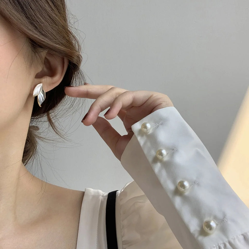 Fashionable Earring Light