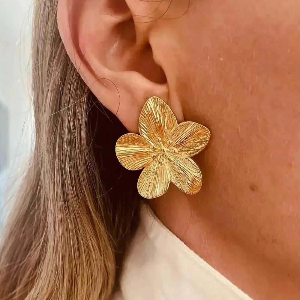 Flower Earrings Outdoor