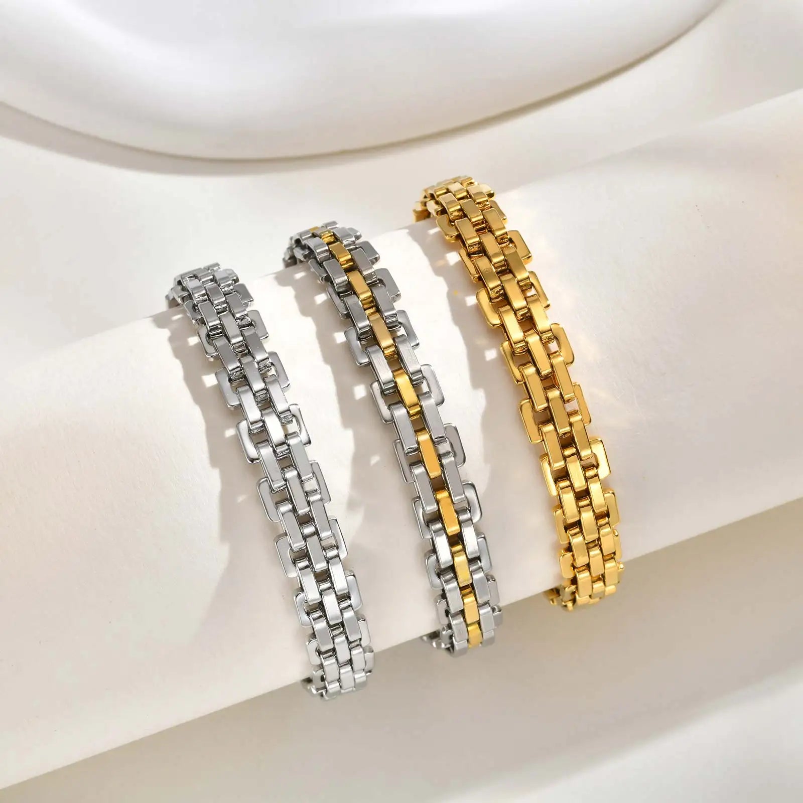 Prjewel Women's Watch Strap Bracelet Gold Color Stainless Steel Bracelet Fashion Party Waterproof Jewelry for Women Girl Gifts