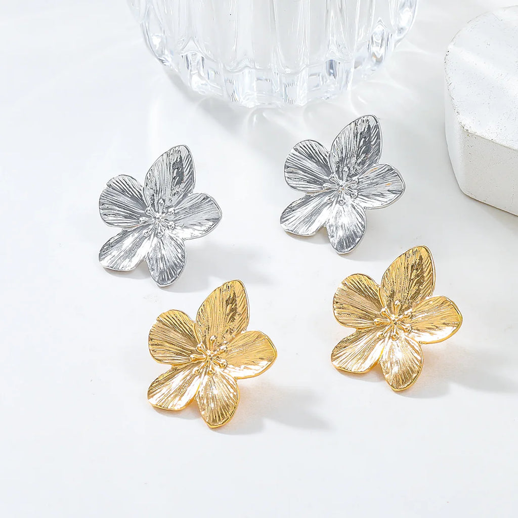 Flower Earrings Outdoor