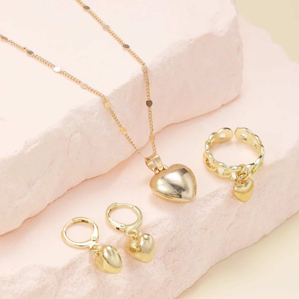4Pcs/Set Vintage Love Heart Pendant Necklace Ring Hoop Earring for Women Simple Gold Color Smooth Jewelry Set Elegant Party Gift