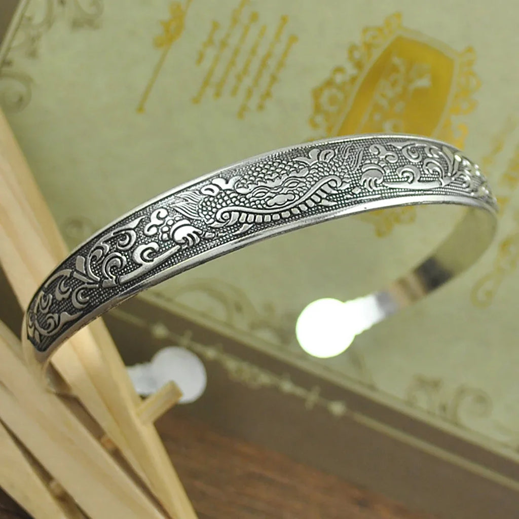 New Retro Cuff Bracelets Tibetan Silver Metal Carving Fish Elephant Flower Bangles Vintage Gypsy Jewelry Female Gifts